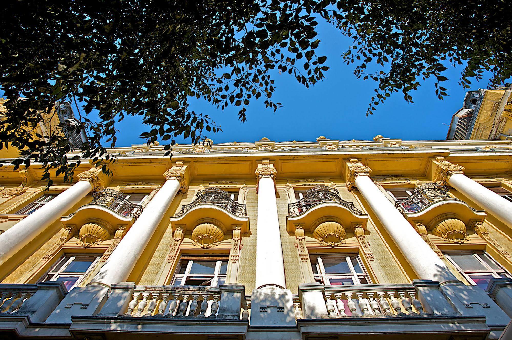 Guest House Hotel Riviera PUY Eksteriør bilde