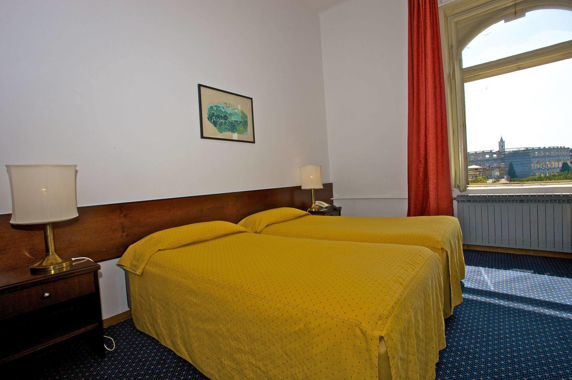 Guest House Hotel Riviera PUY Eksteriør bilde